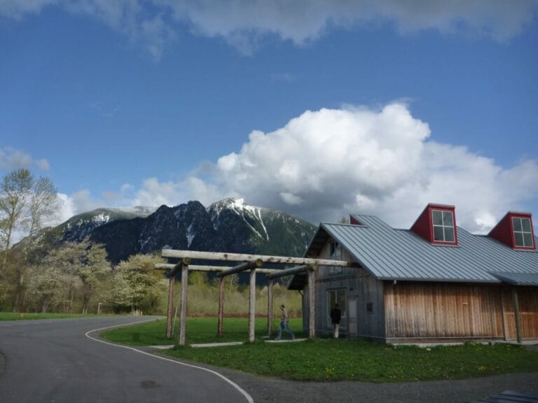 A Walk at Meadowbrook Farm