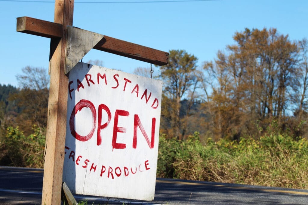 Sign that reads Farmstand Open