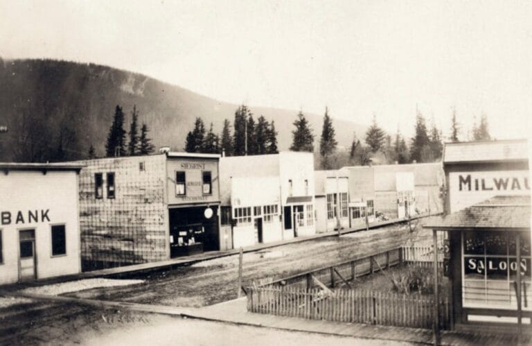 North Bend Historic Walking Tour