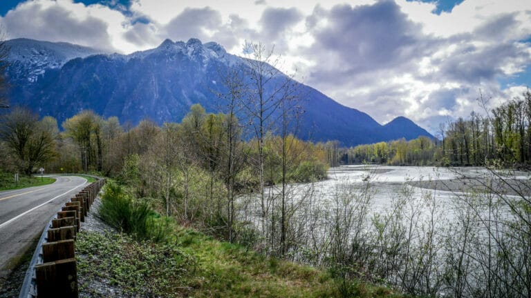 A Scenic Drive Through the Snoqualmie Valley