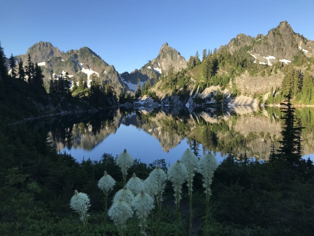 A view of lakes and mountains