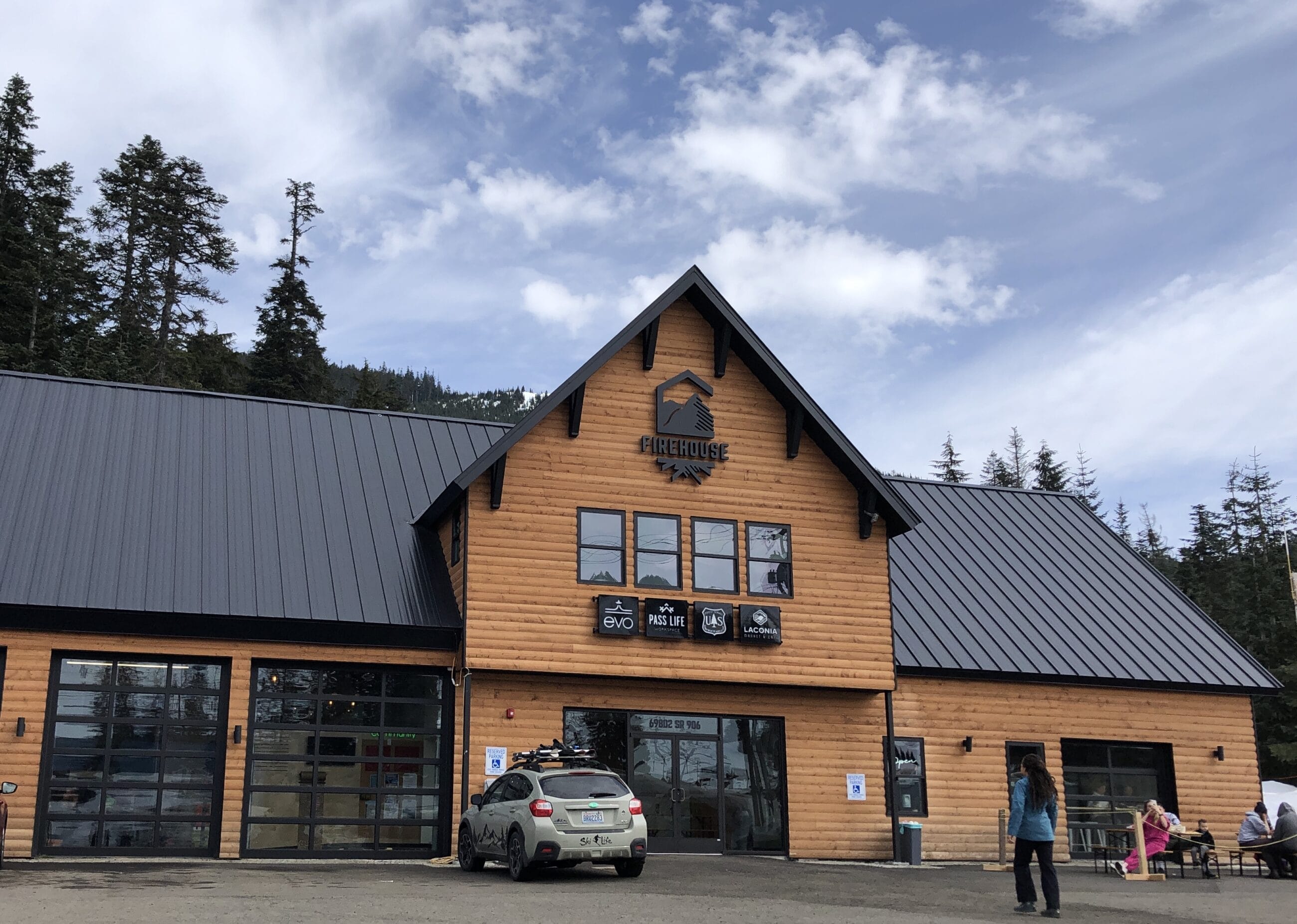 Snoqualmie Pass Visitor Center
