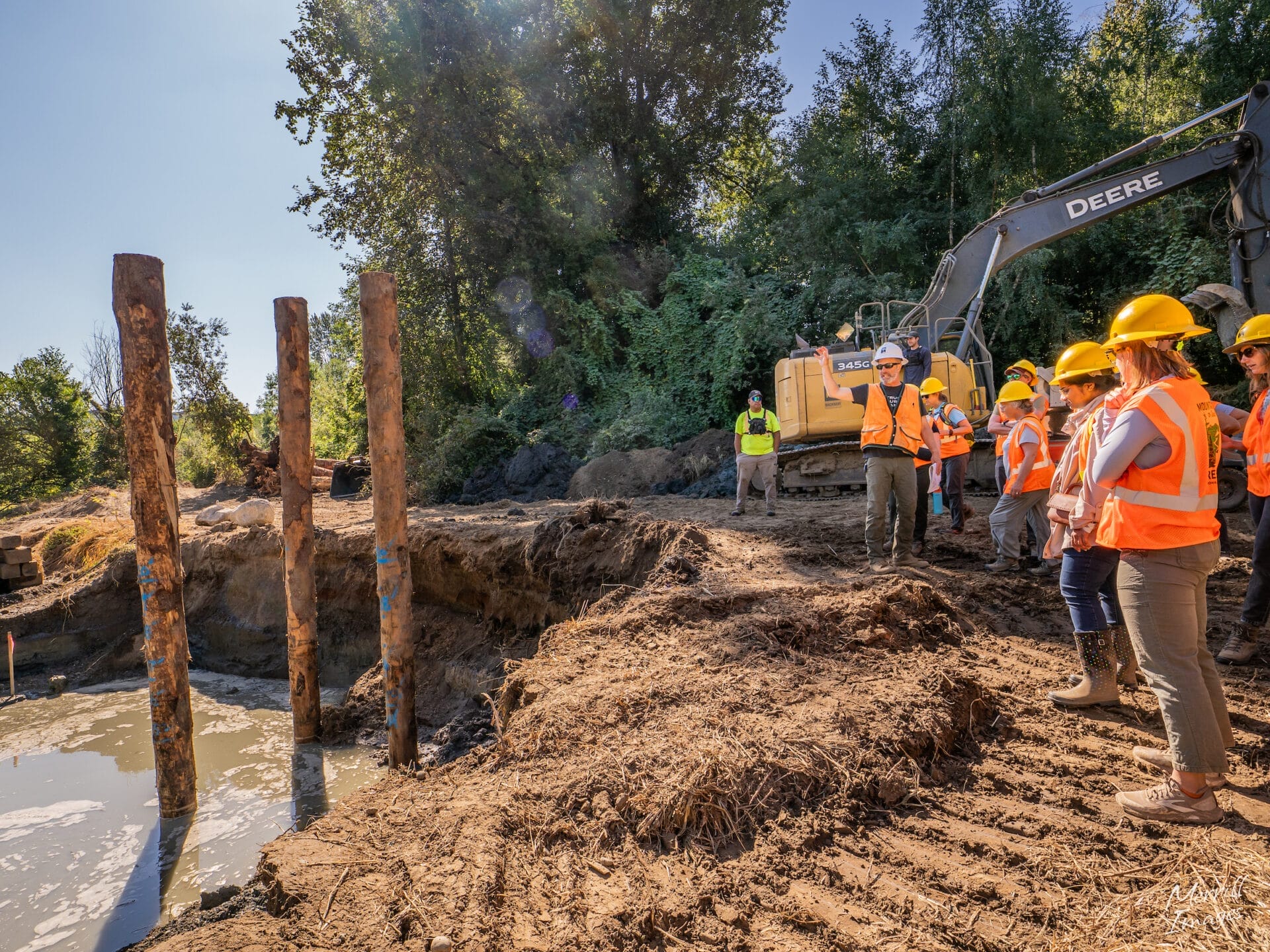 A Summer Beside the Creek: Restoring Salmon Habitat in Lake Sammamish State Park